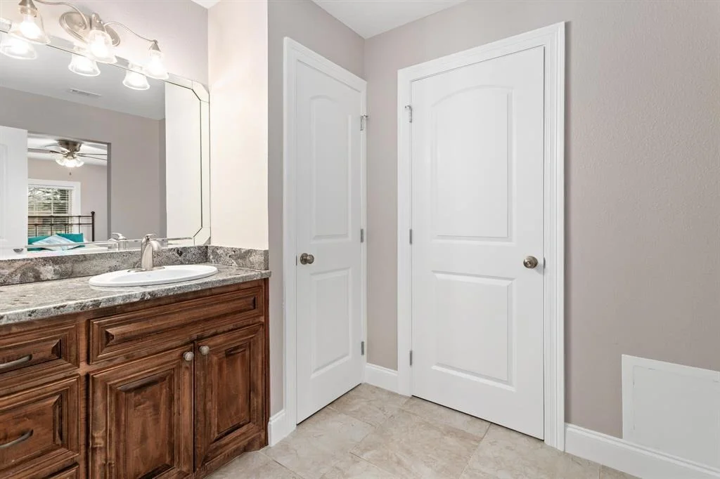 Photo of 7924 Golfhill Drive