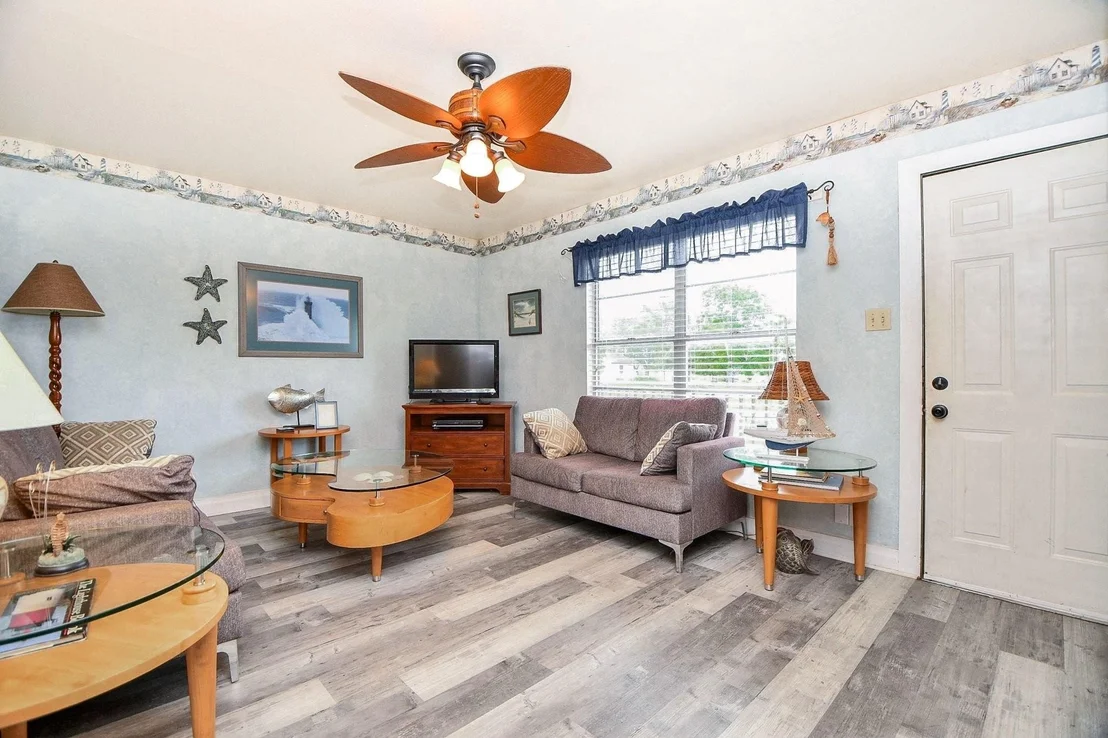 Photo of 1301 2nd Street