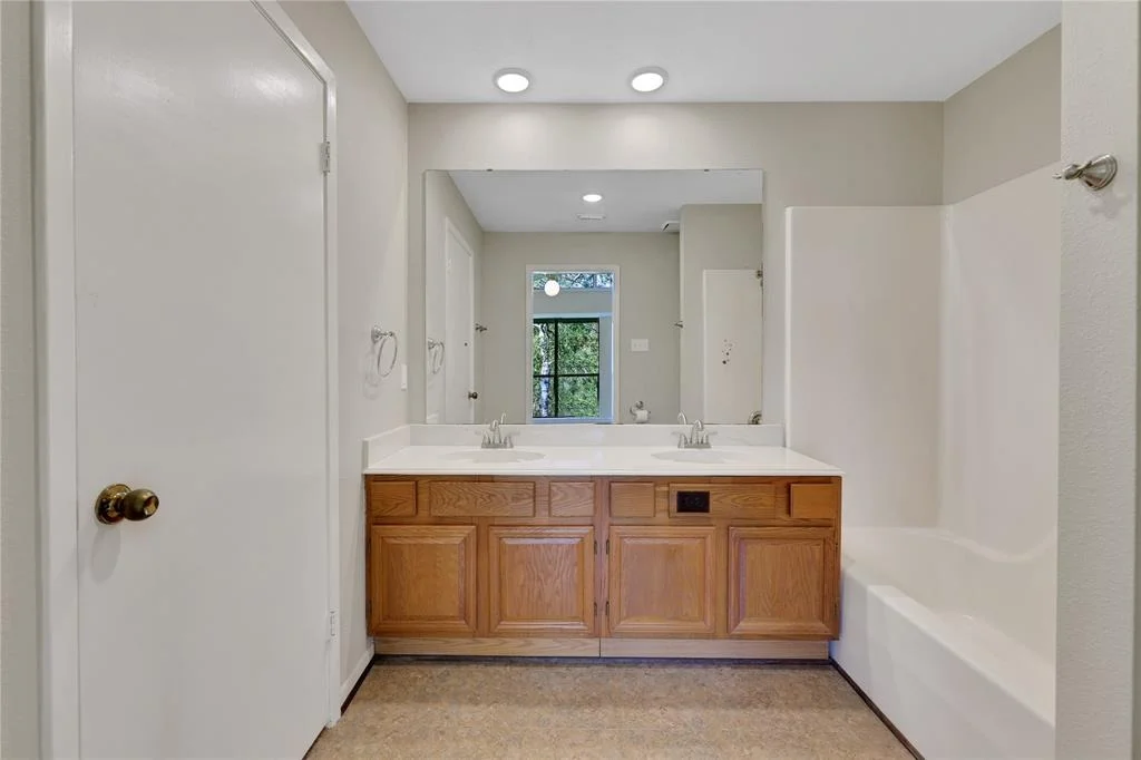 Photo of 315 Indian Creek Drive