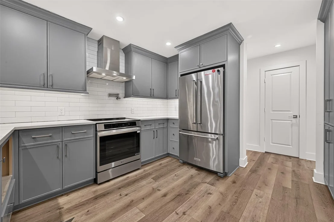 Photo of 10819 Oasis Drive