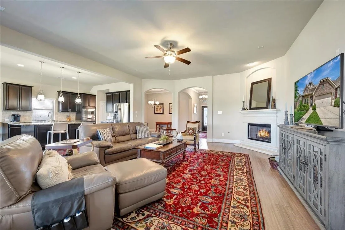 Photo of 640 Pertonila Lane