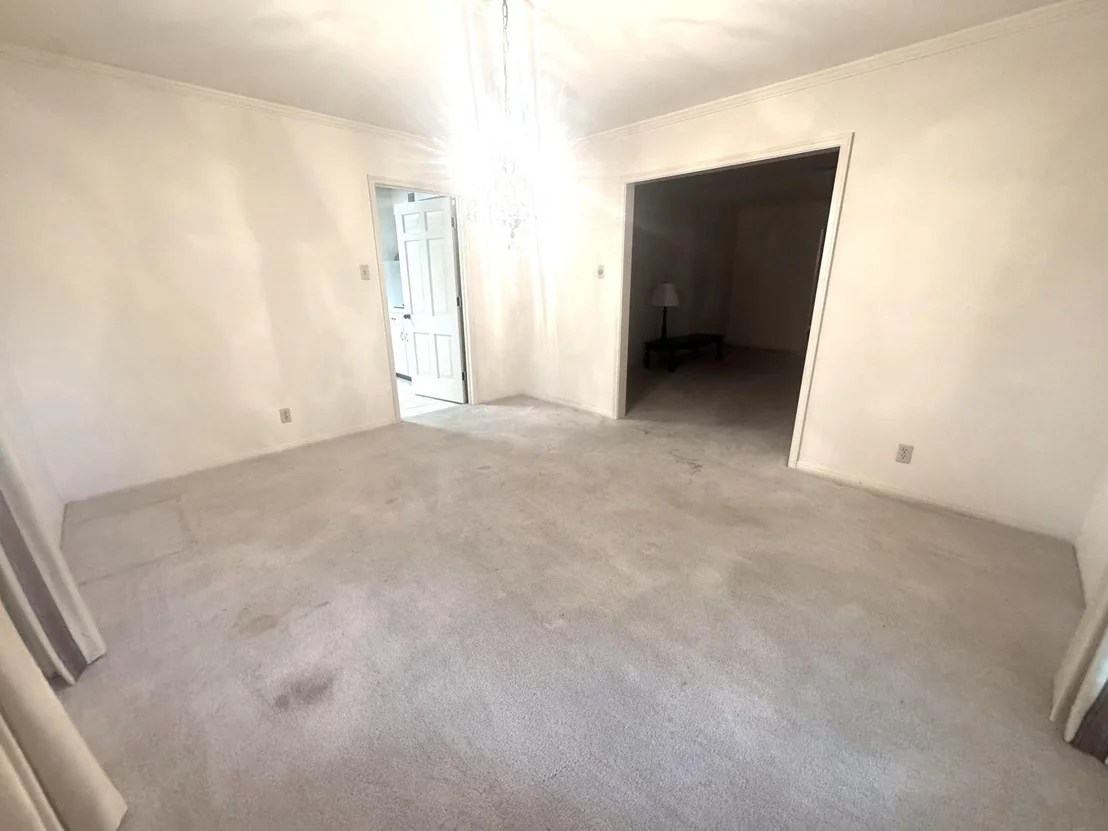 Photo of 803 Merry Lane