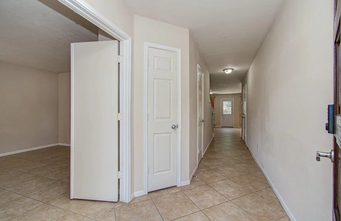 Photo of 5415 Oak Falls Drive