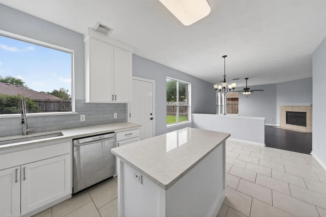 Photo of 24042 Lestergate Drive