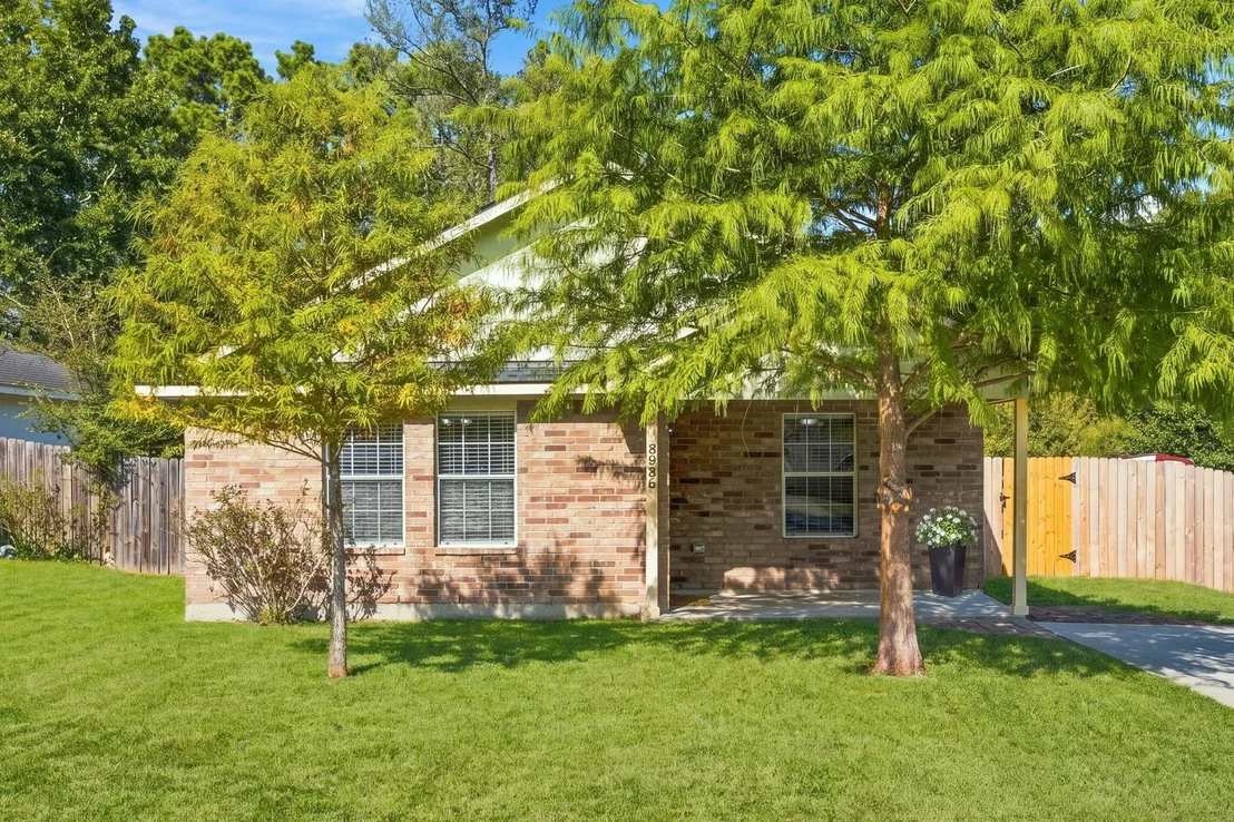 Photo of 8836 E Buffalo Circle
