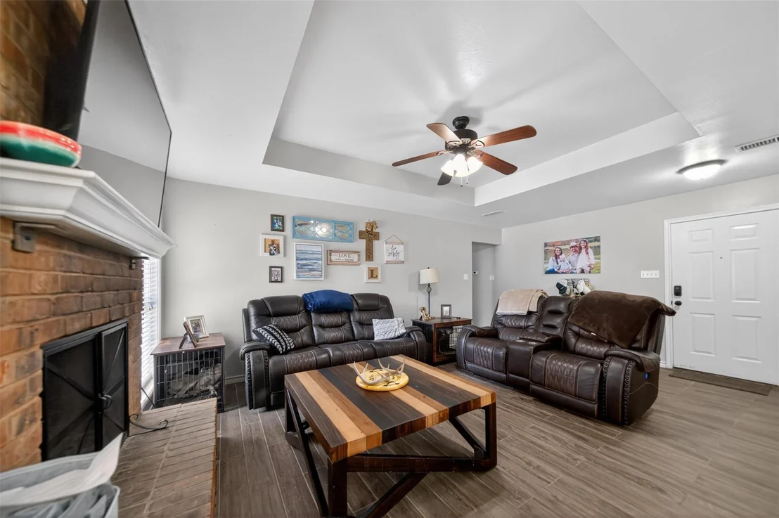 Photo of 20351 Eastern Hills Drive