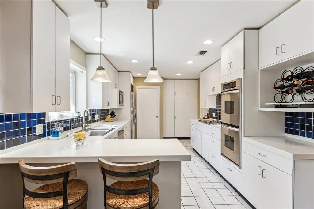 Photo of 10031 Olympia Drive