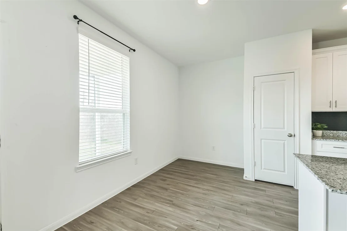 Photo of 25631 Balsamroot Drive