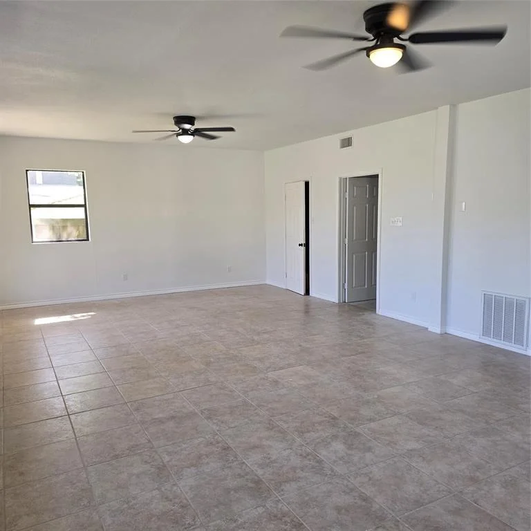Photo of 31 Holiday Lane