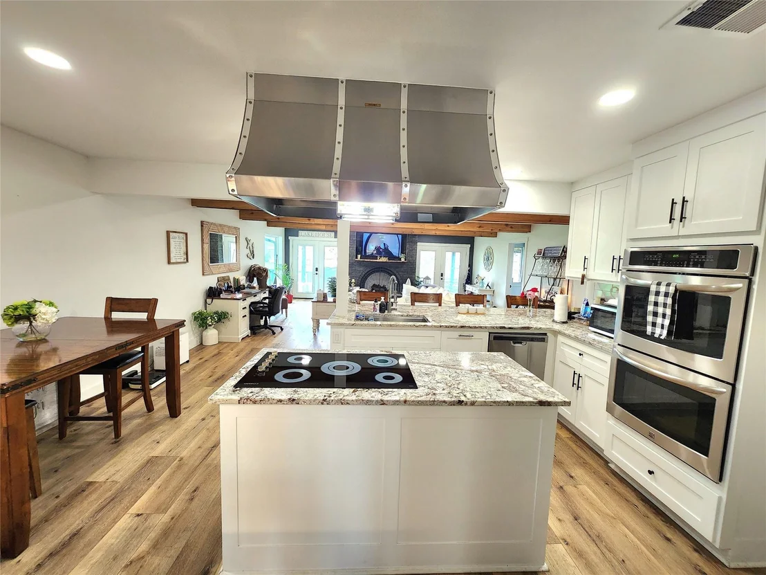Photo of 292 Echo Lane