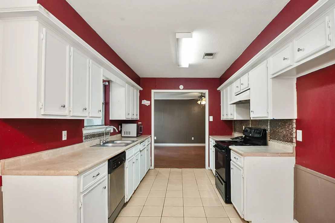 Photo of 23538 Canyon Lake Drive