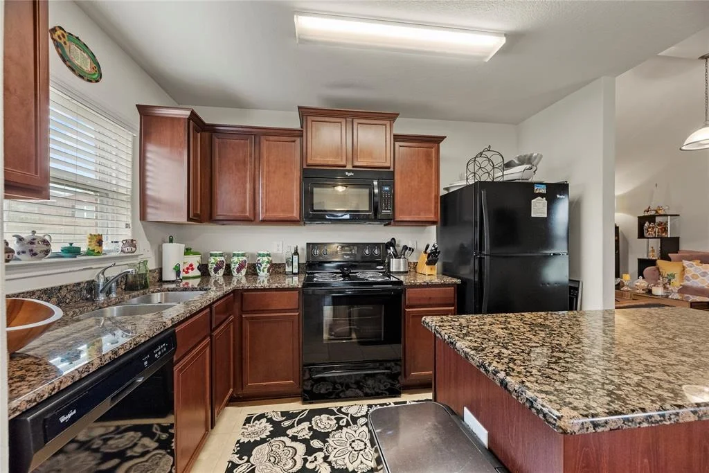 Photo of 20435 Flatiron Drive