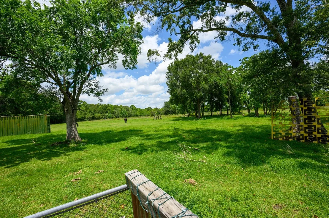 Photo of 4637 Dagg Road