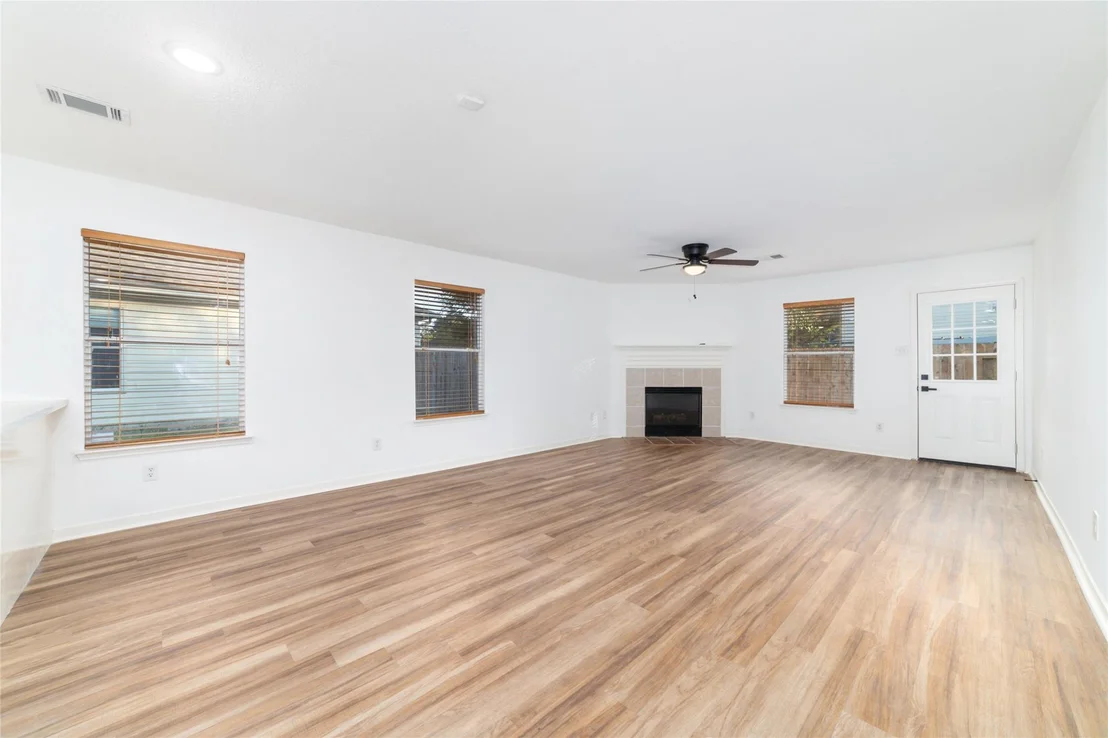Photo of 21911 Willow Shade Lane