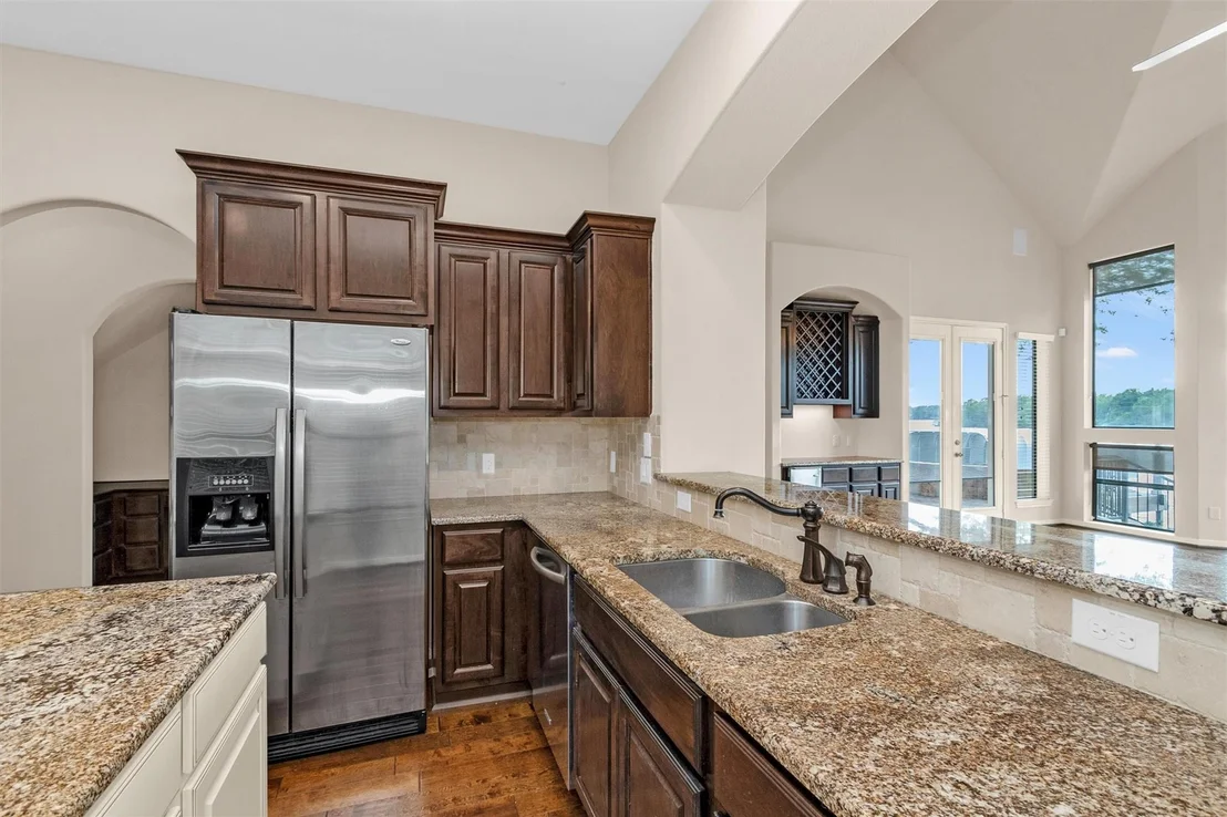 Photo of 3347 Torrey Pines Drive
