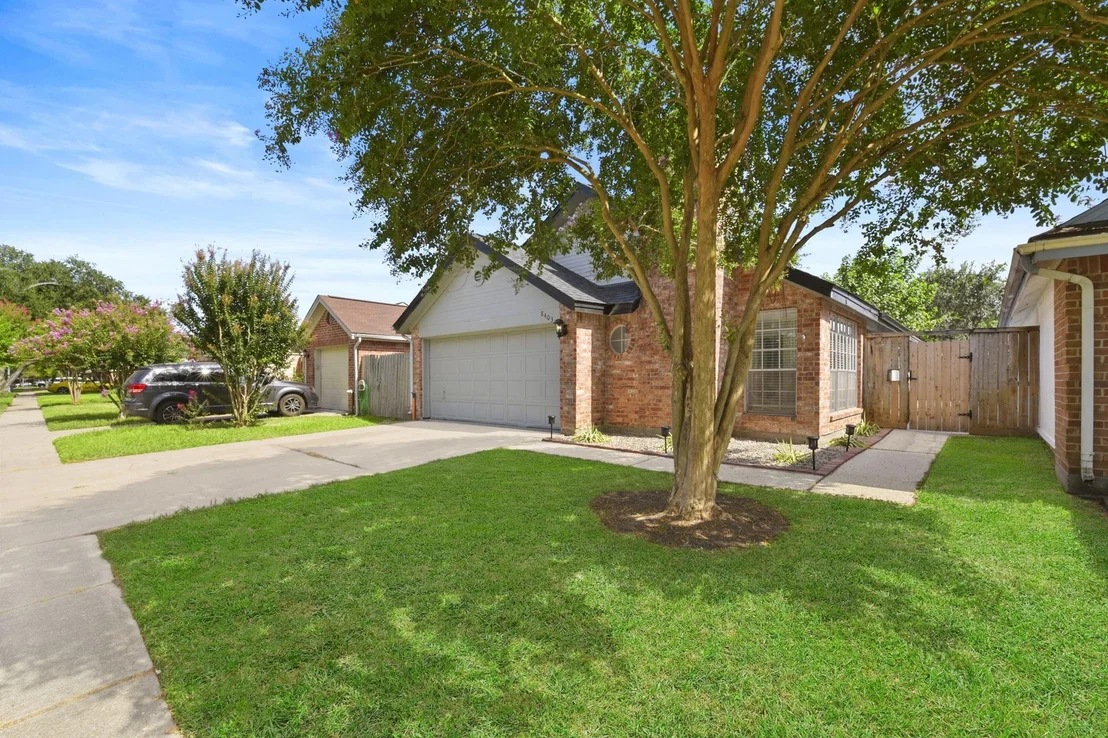 Photo of 8403 Cienna Drive