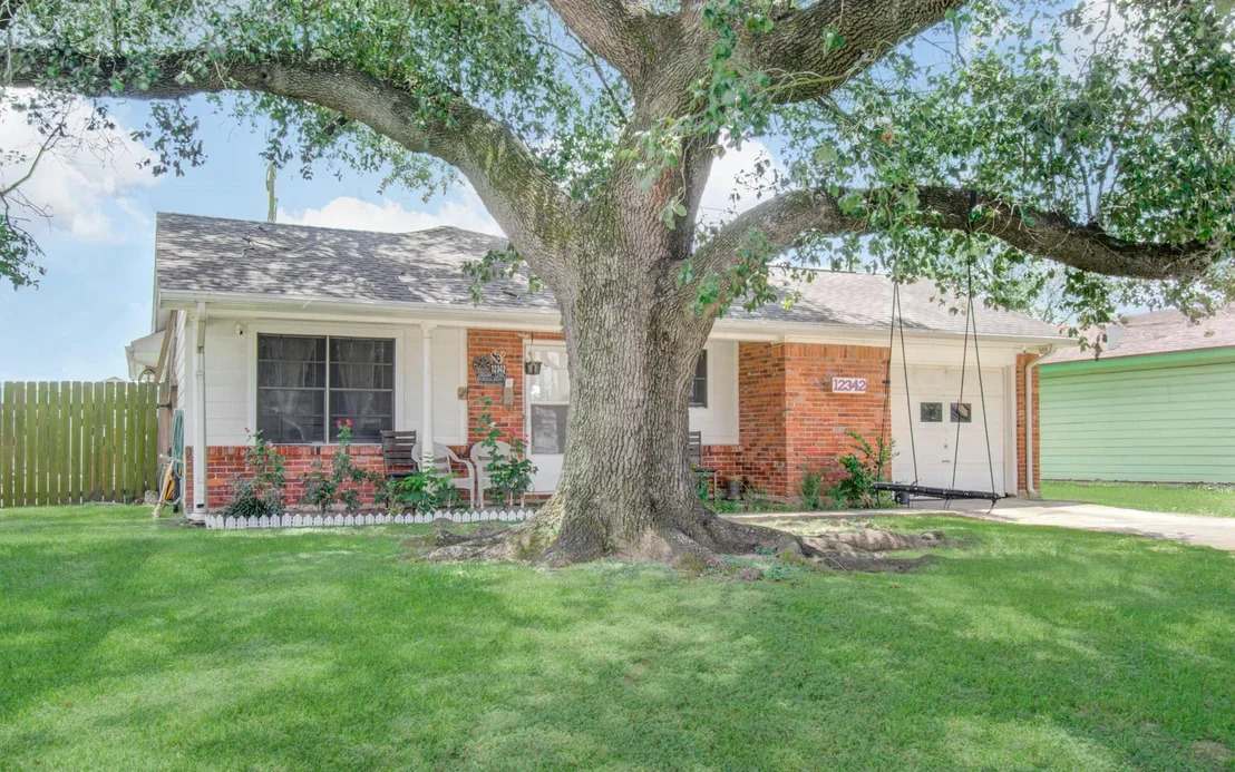 Photo of 12342 Ledger Lane