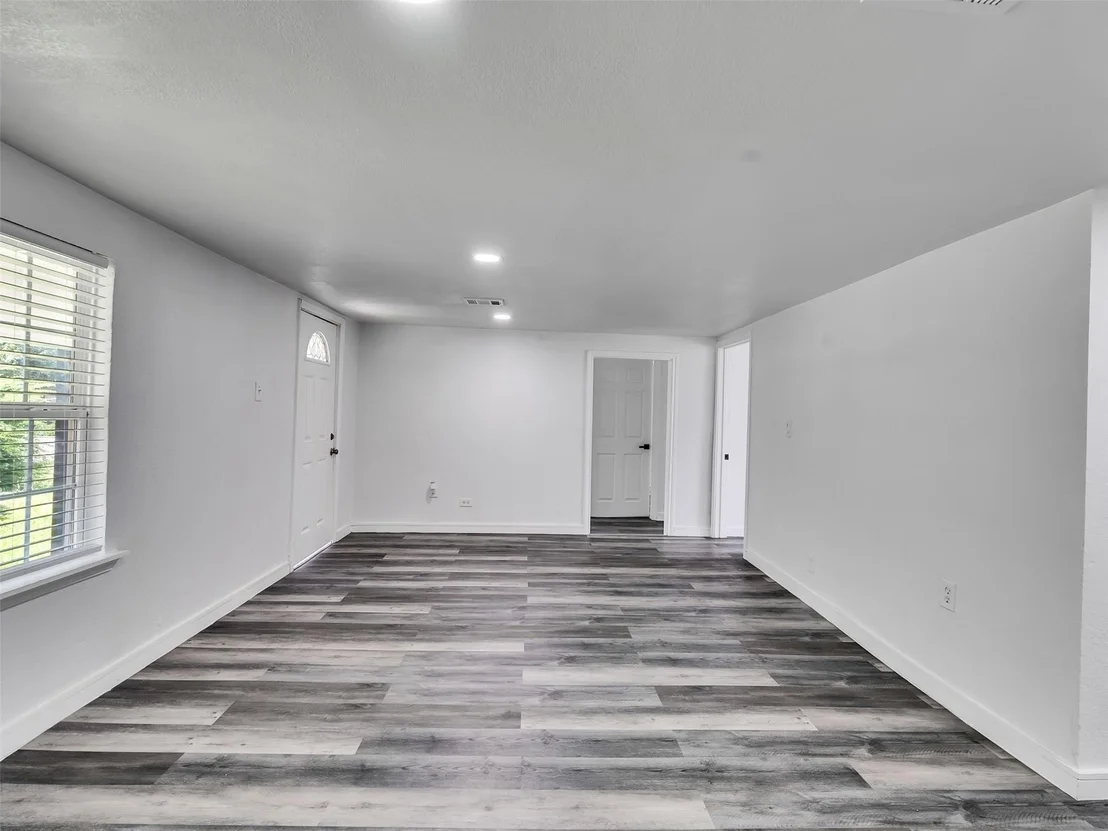 Photo of 7812 Cora Street