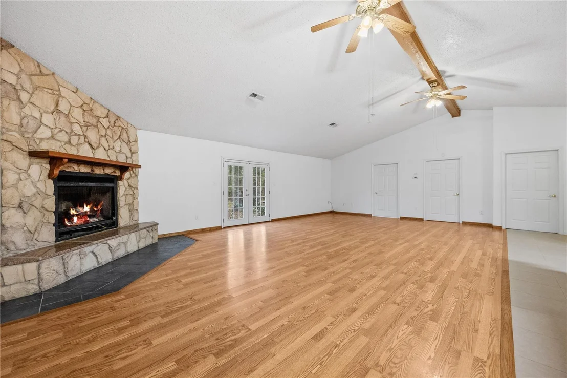 Photo of 121 Magnolia Boulevard