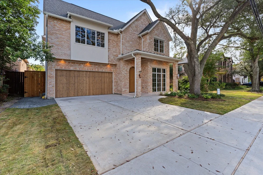 Photo of 4255 S Judson