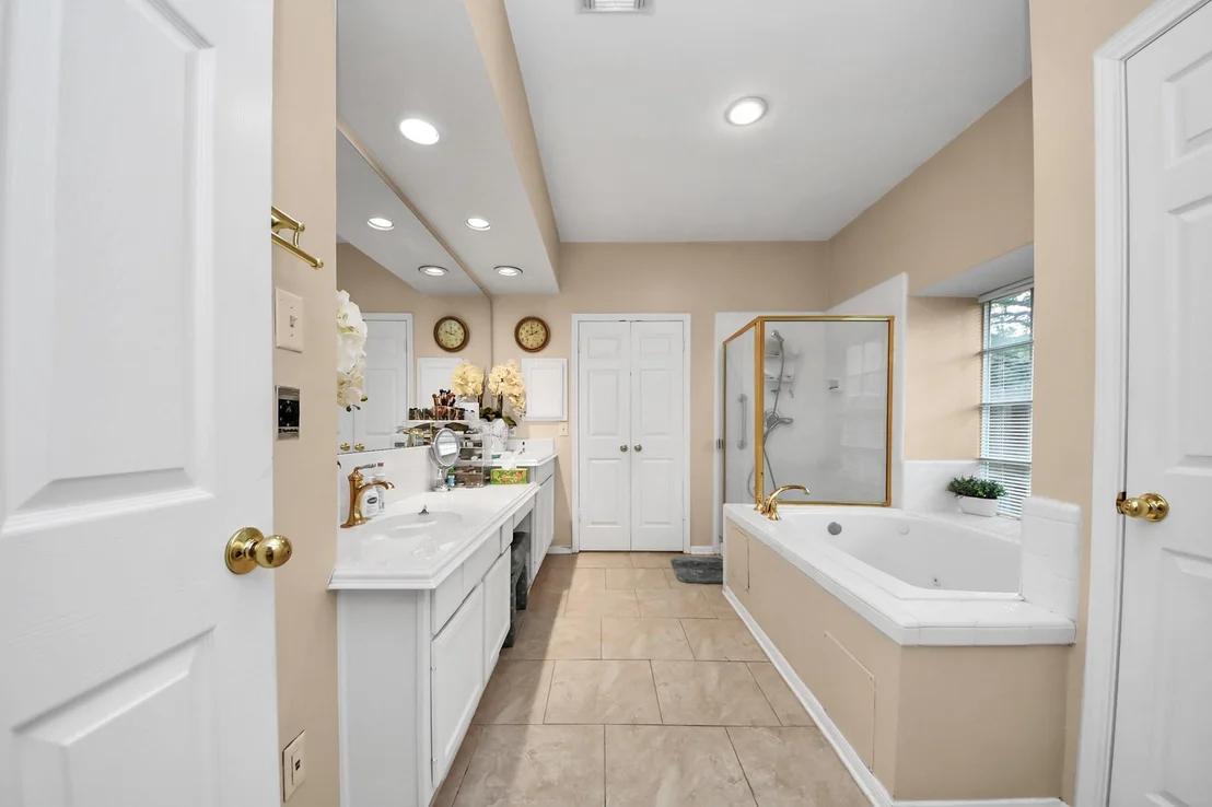 Photo of 7015 Morningside Drive