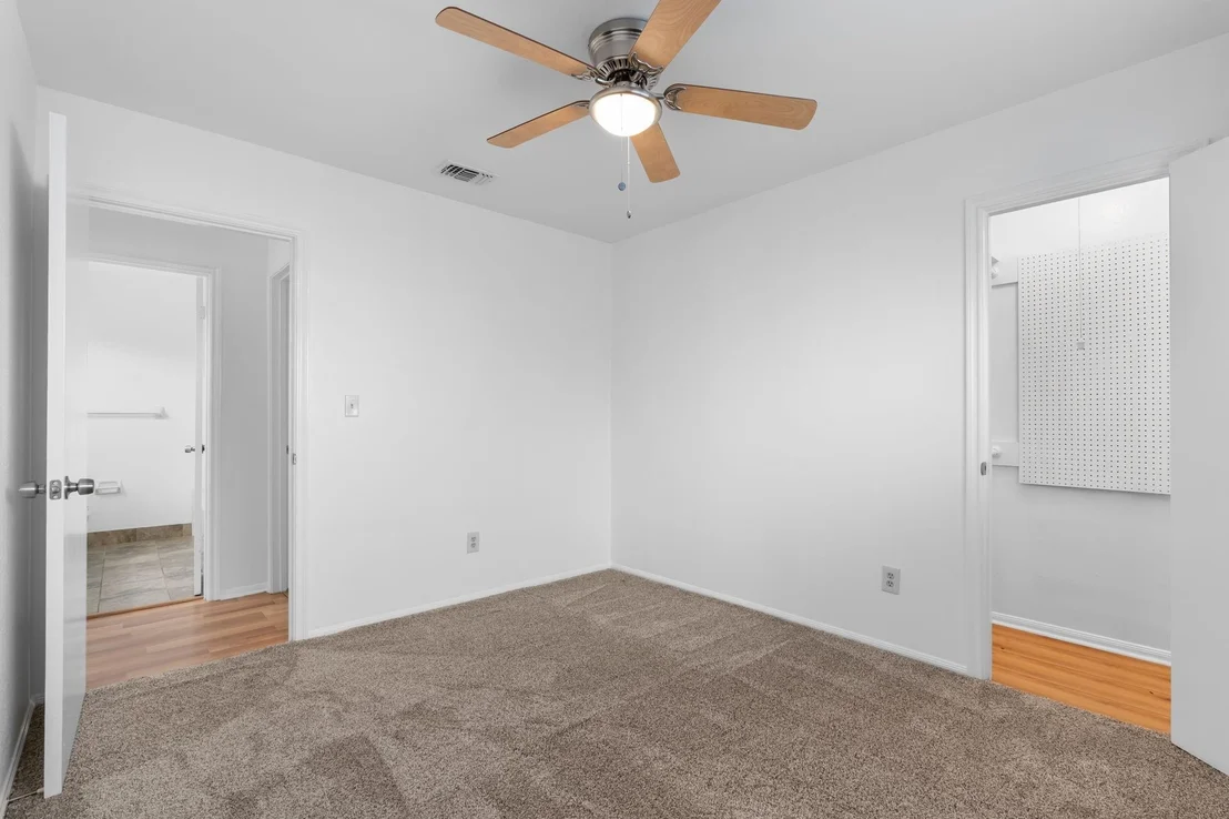 Photo of 8918 Langdon Lane