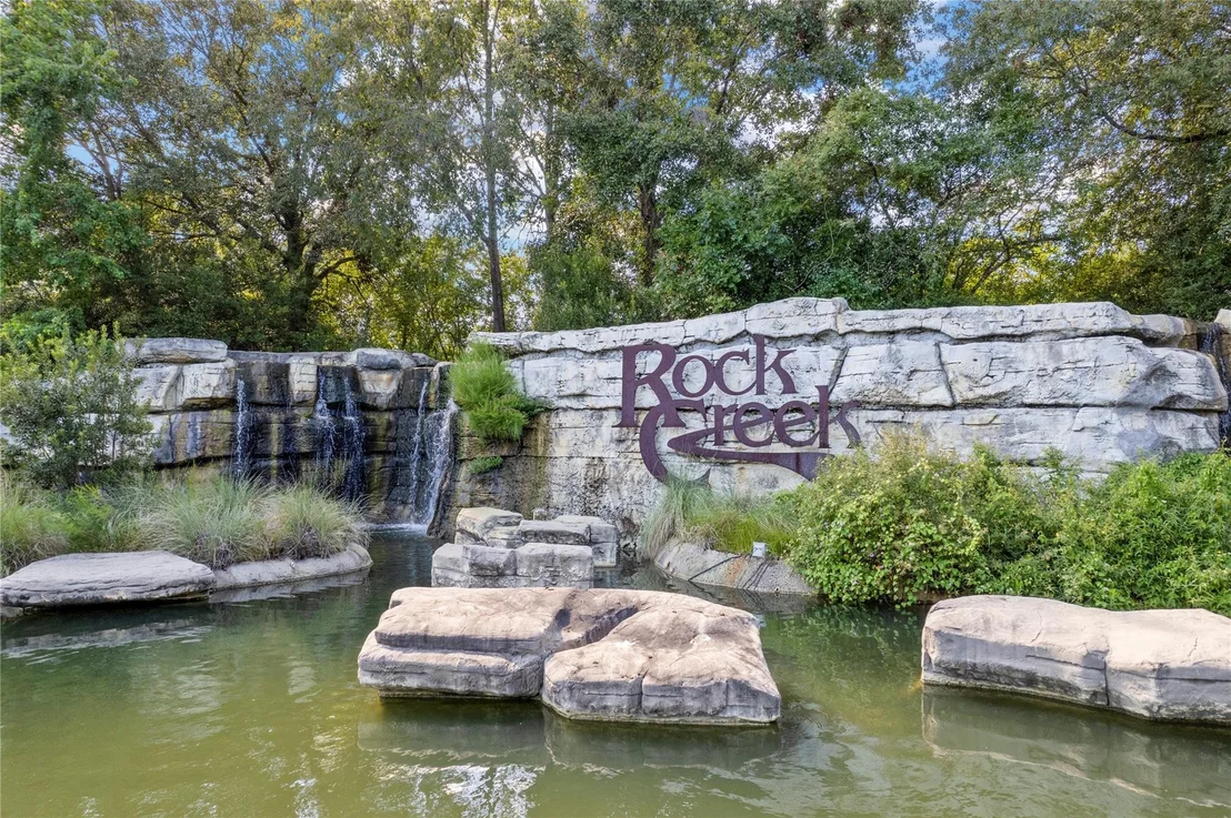 Photo of 15206 Hilltop View Drive
