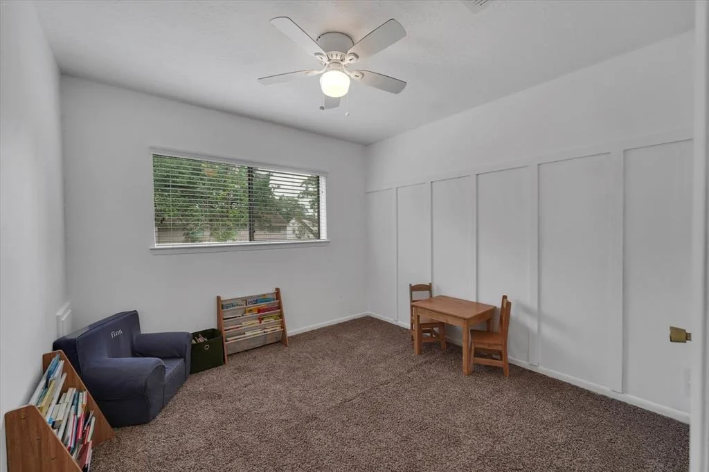 Photo of 307 Woodcombe Drive