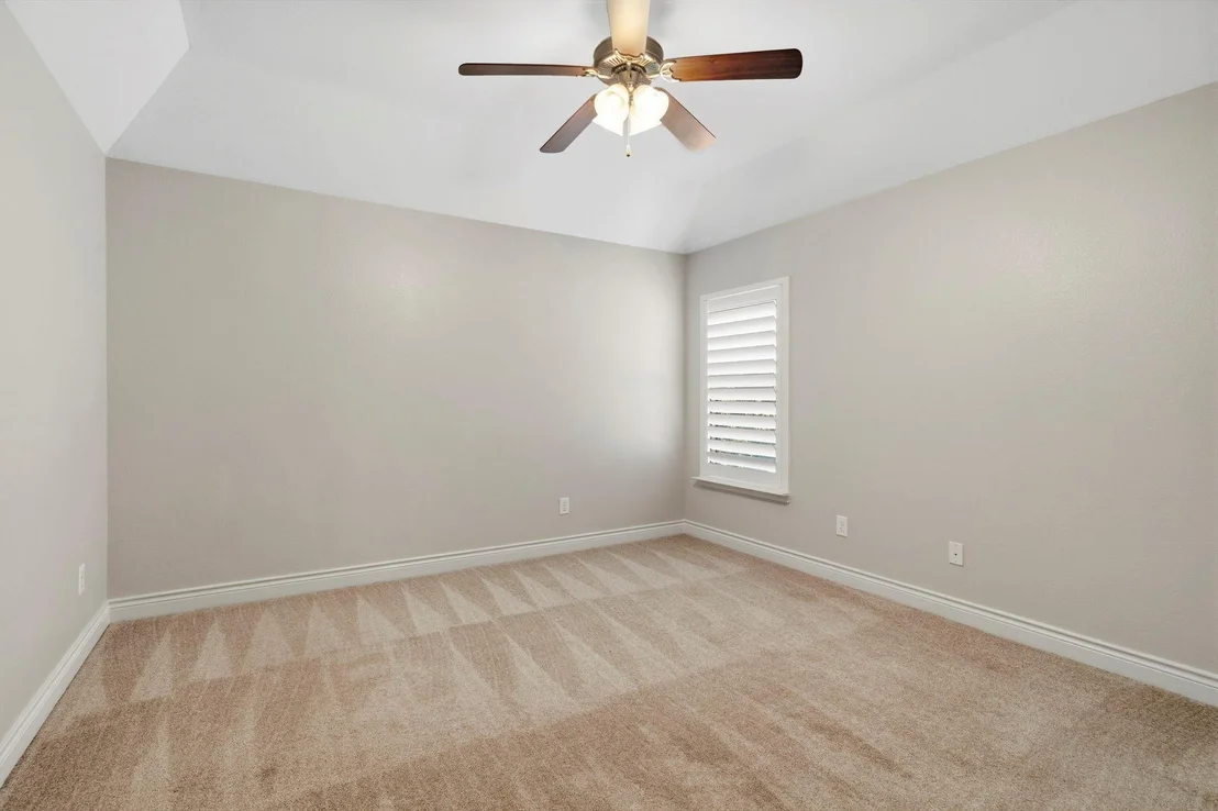 Photo of 155 W Wading Pond Circle