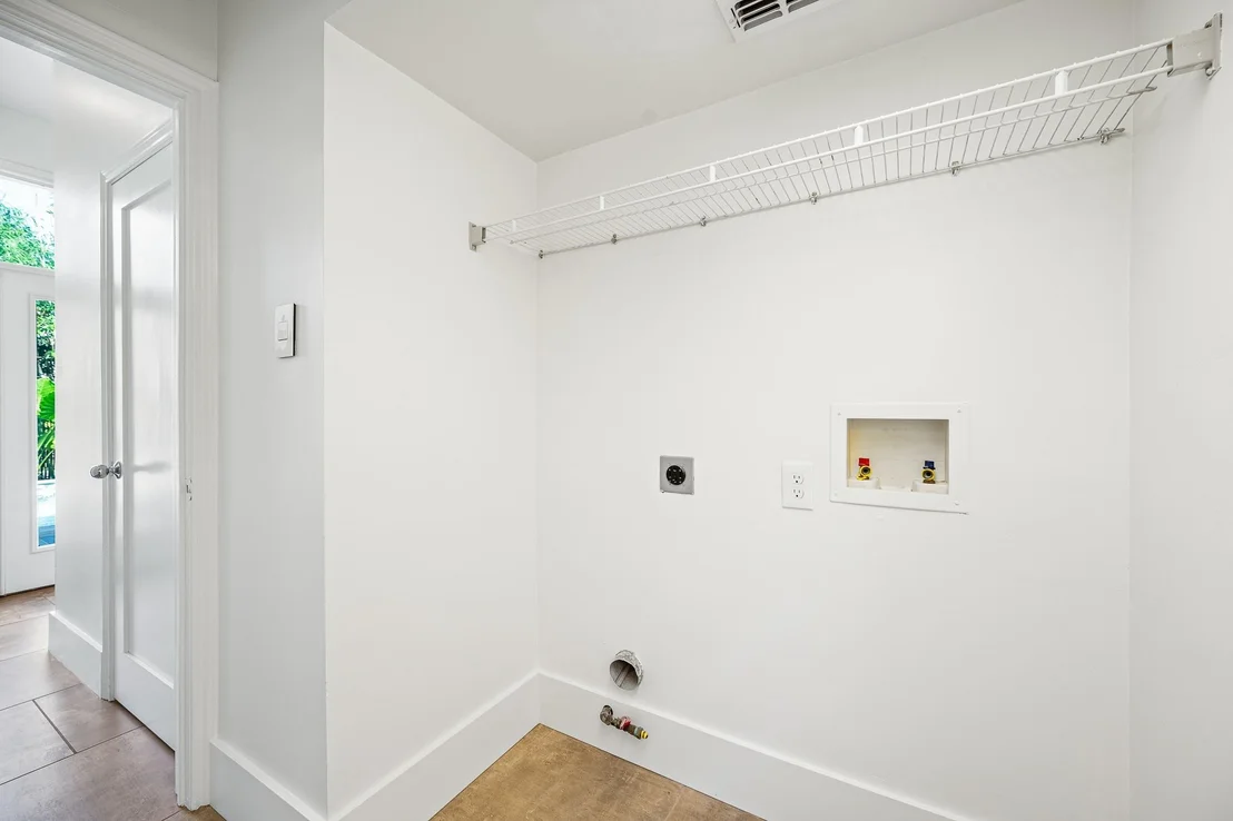 Photo of 235 Malone Street