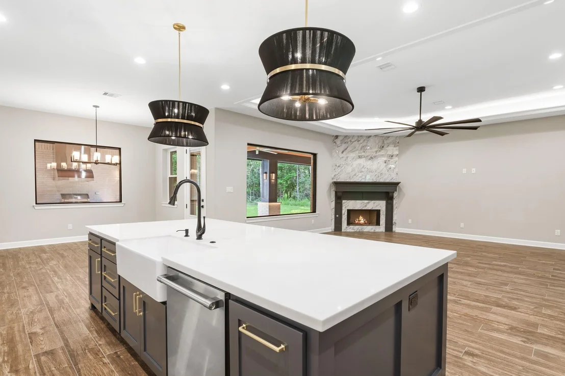 Photo of 7111 Lorna Road