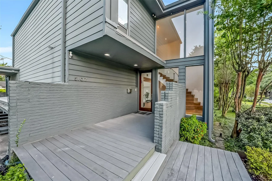 Photo of 5107 Contour Place