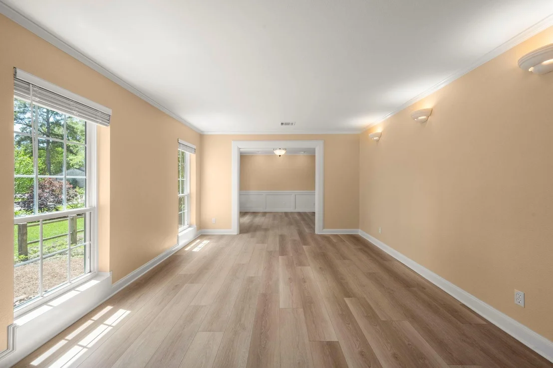 Photo of 518 Magic Oaks Drive
