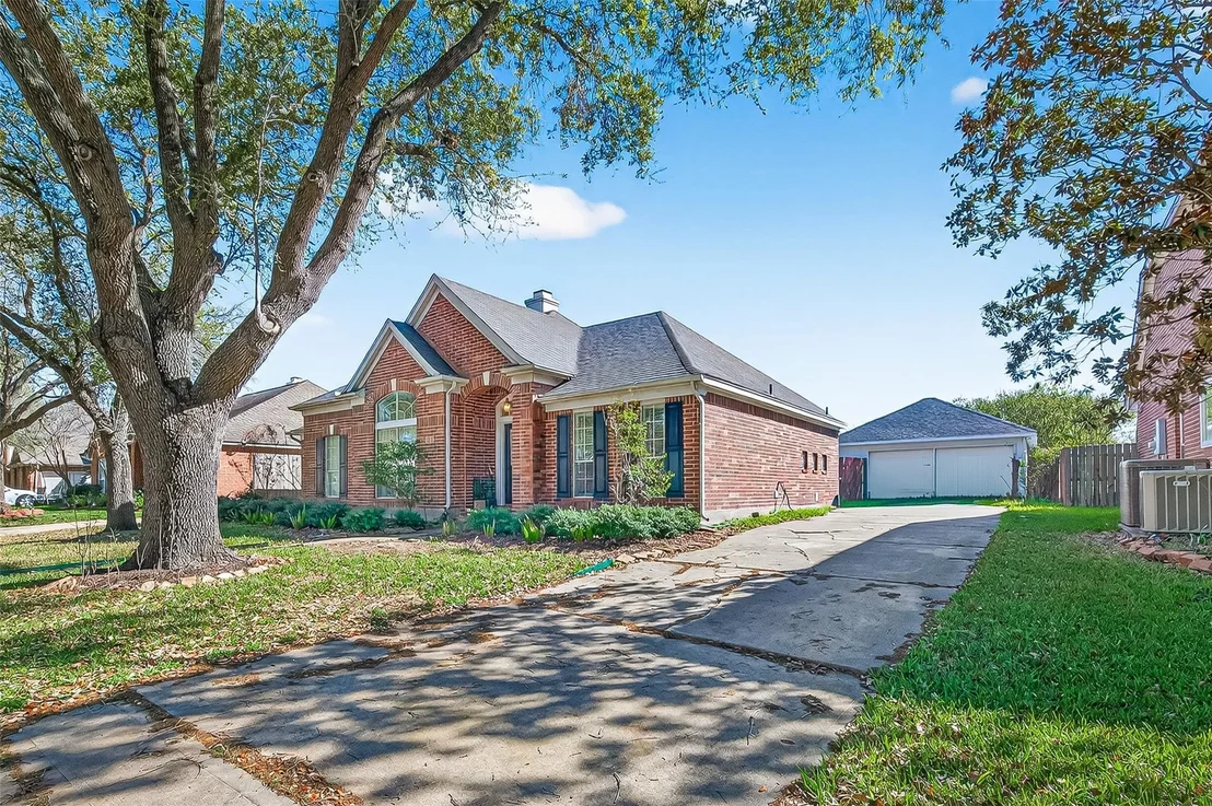 Photo of 3219 Shadowleaf Drive