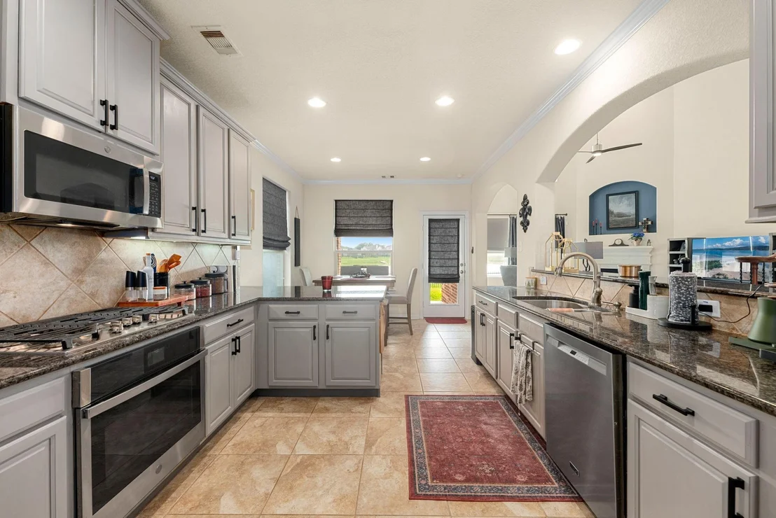 Photo of 2303 Crescent Water