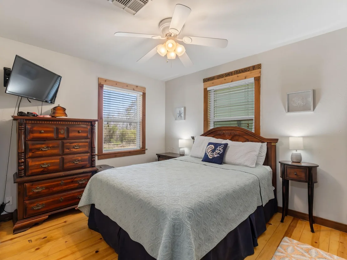 Photo of 1225 Private Road 652