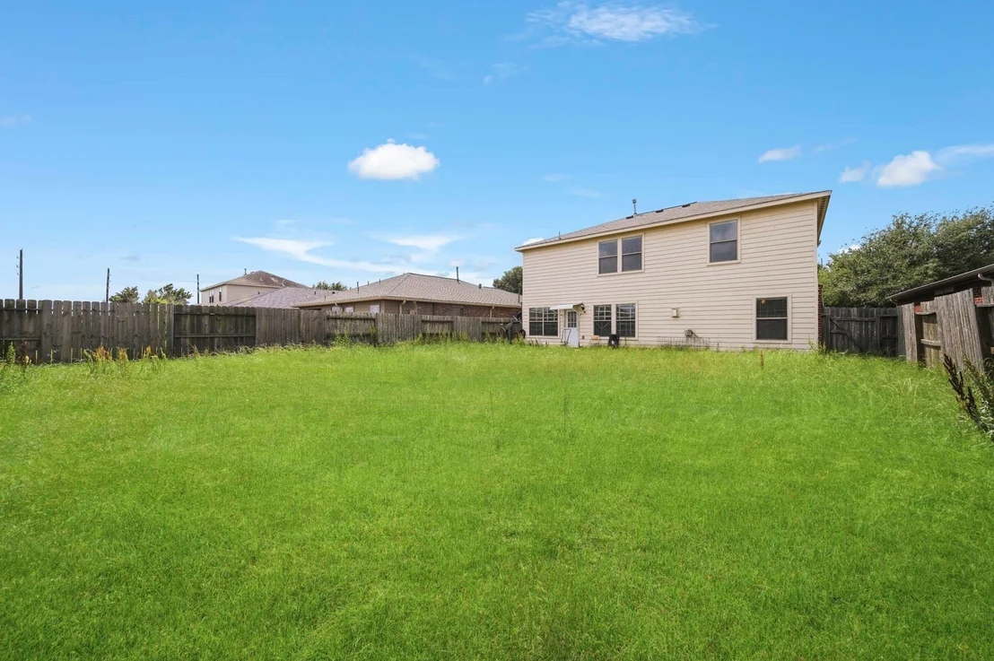 Photo of 1115 Honeysuckle Vine Drive