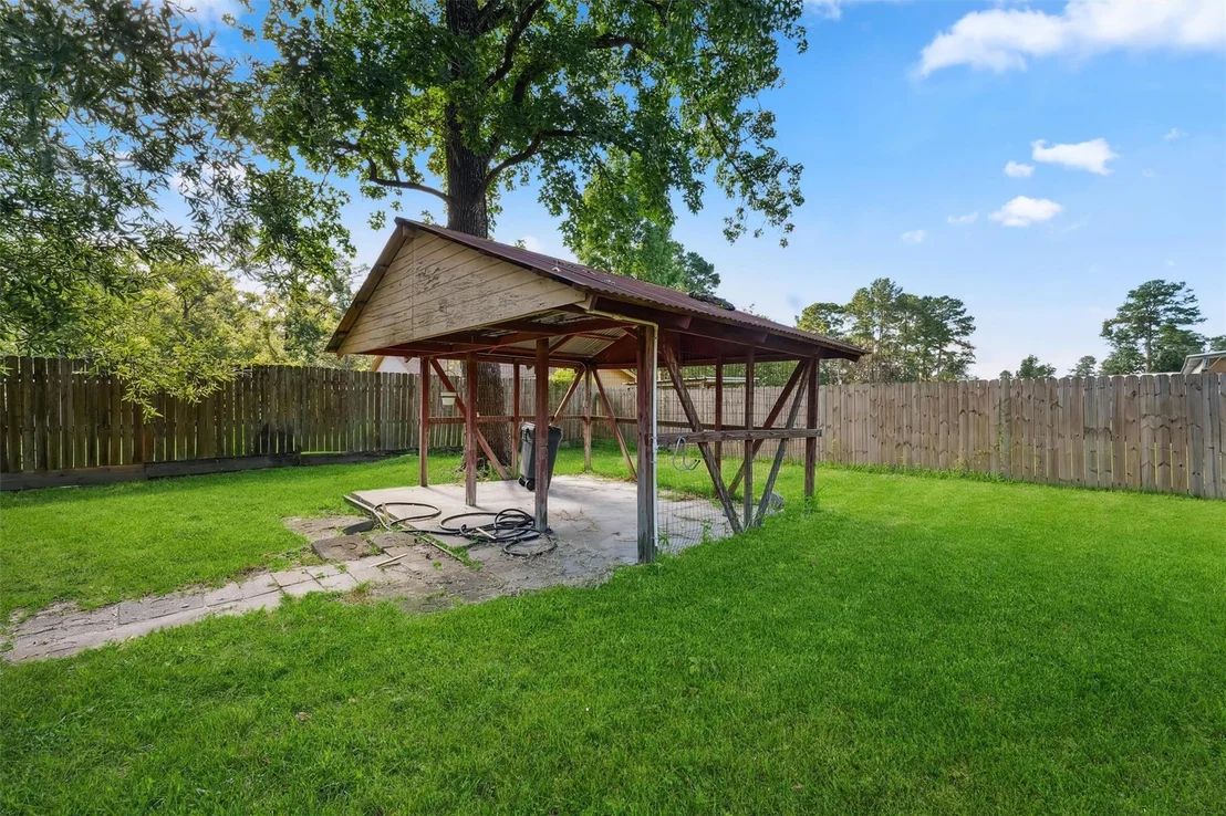 Photo of 24303 W Oak Drive