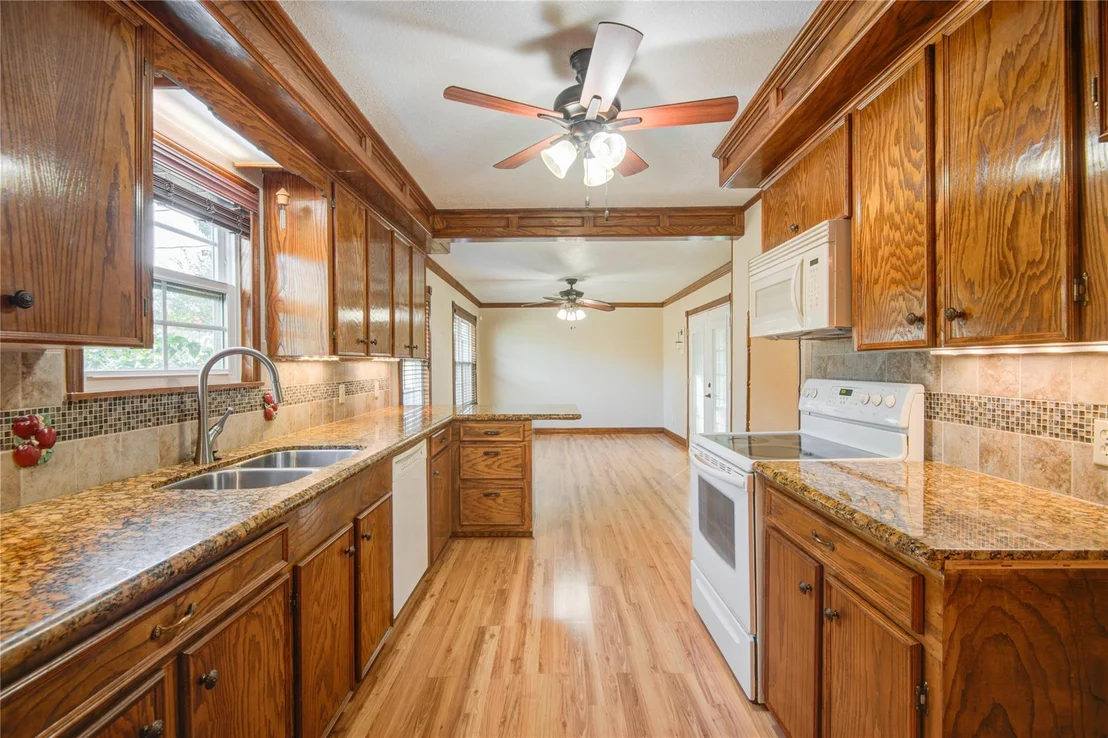 Photo of 1607 W 11th Street