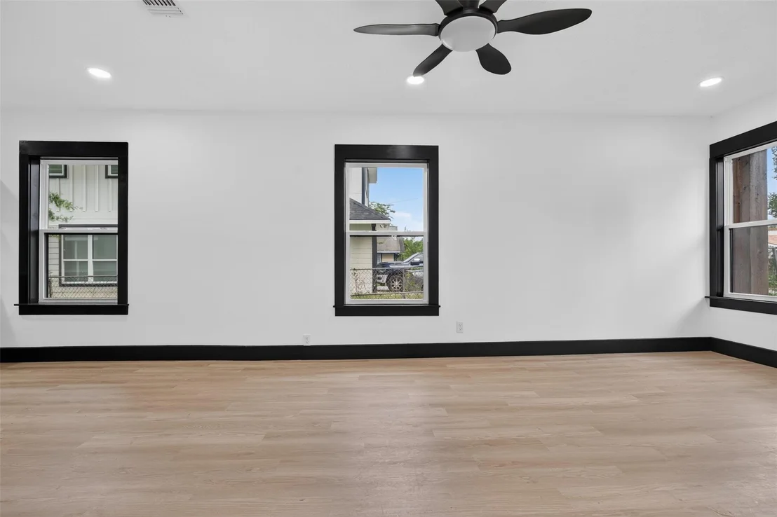 Photo of 1506 Clay Street