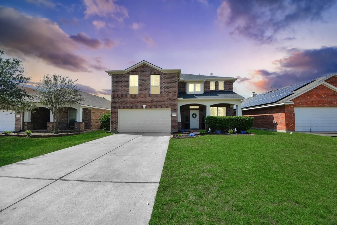 Photo of 24915 Oconee Drive