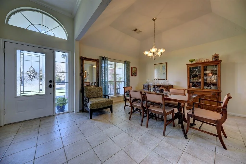 Photo of 1402 Yager Drive