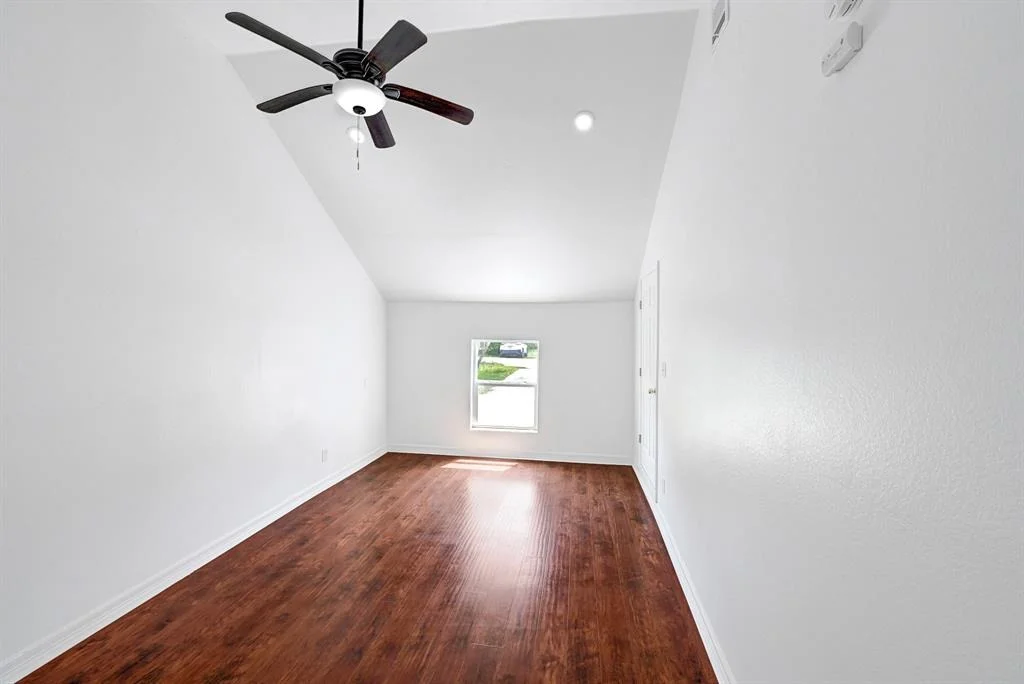 Photo of 2114 Lone Star Street
