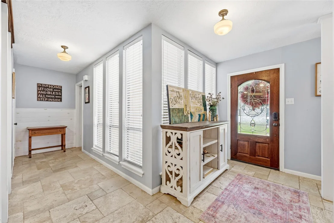 Photo of 6806 Cedar Street