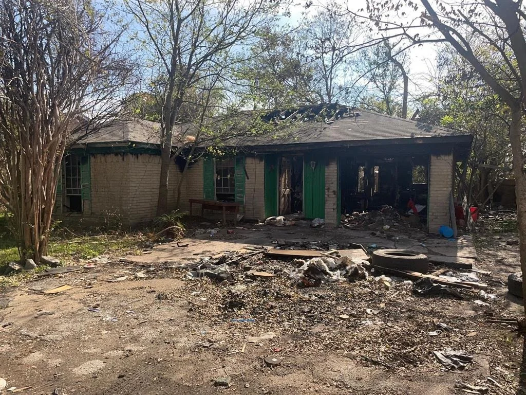 Photo of 17114 Hall Shepperd Road