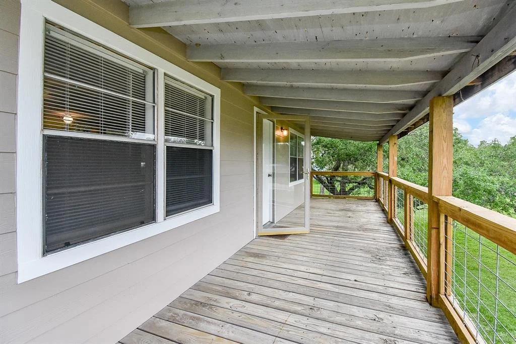 Photo of 1551 Bayview Drive