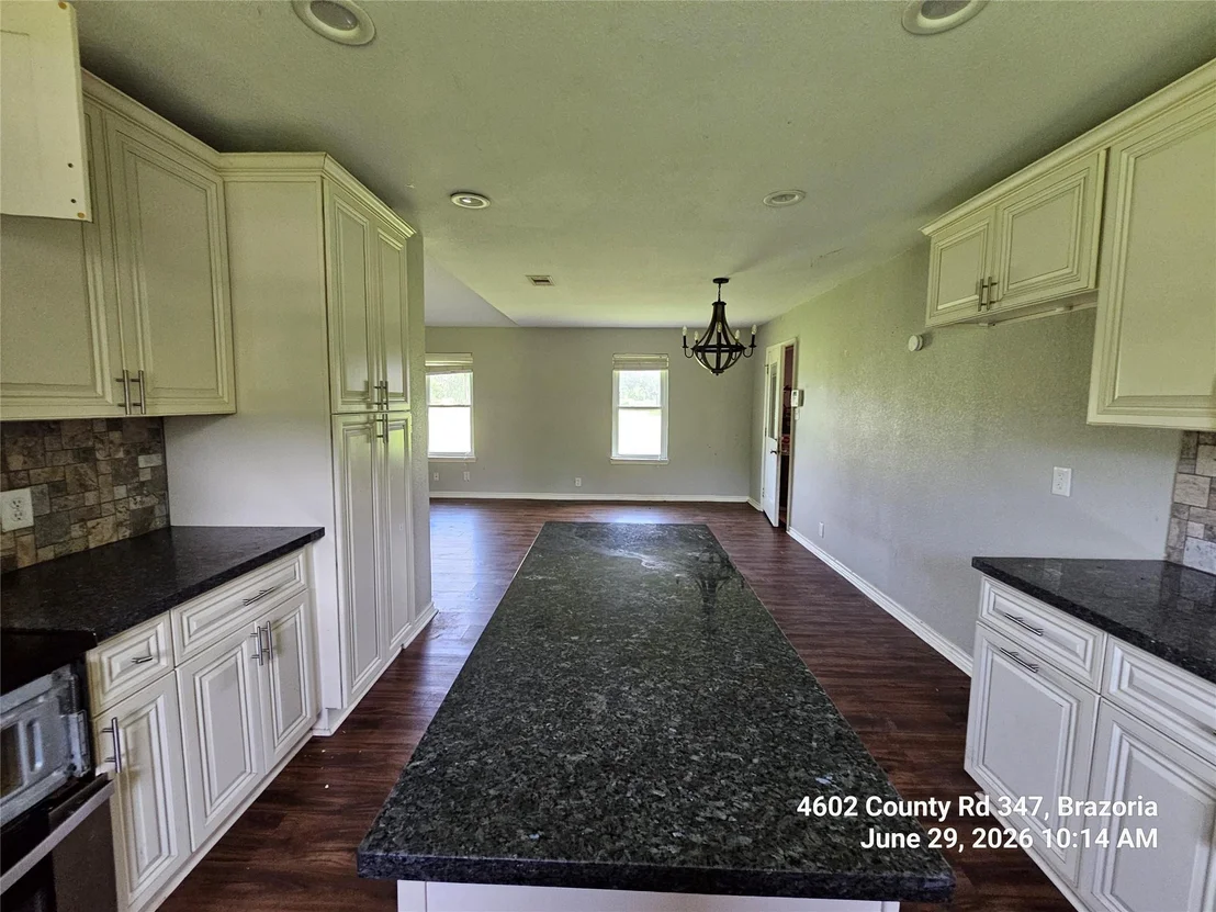 Photo of 4602 County Road 347