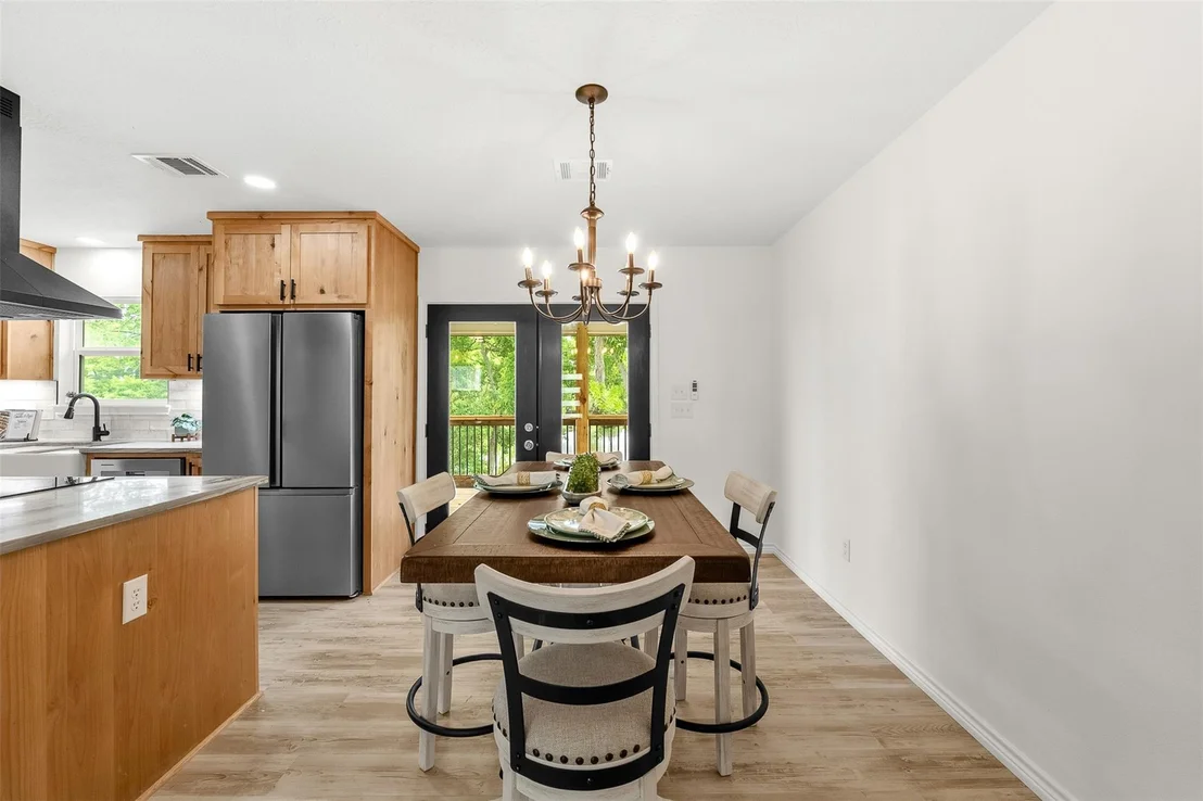 Photo of 90 Coolcrest Drive