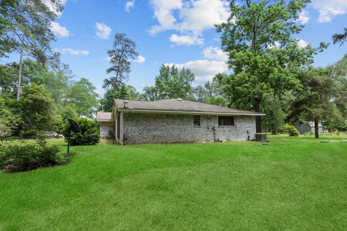 Photo of 2395 Southline Road
