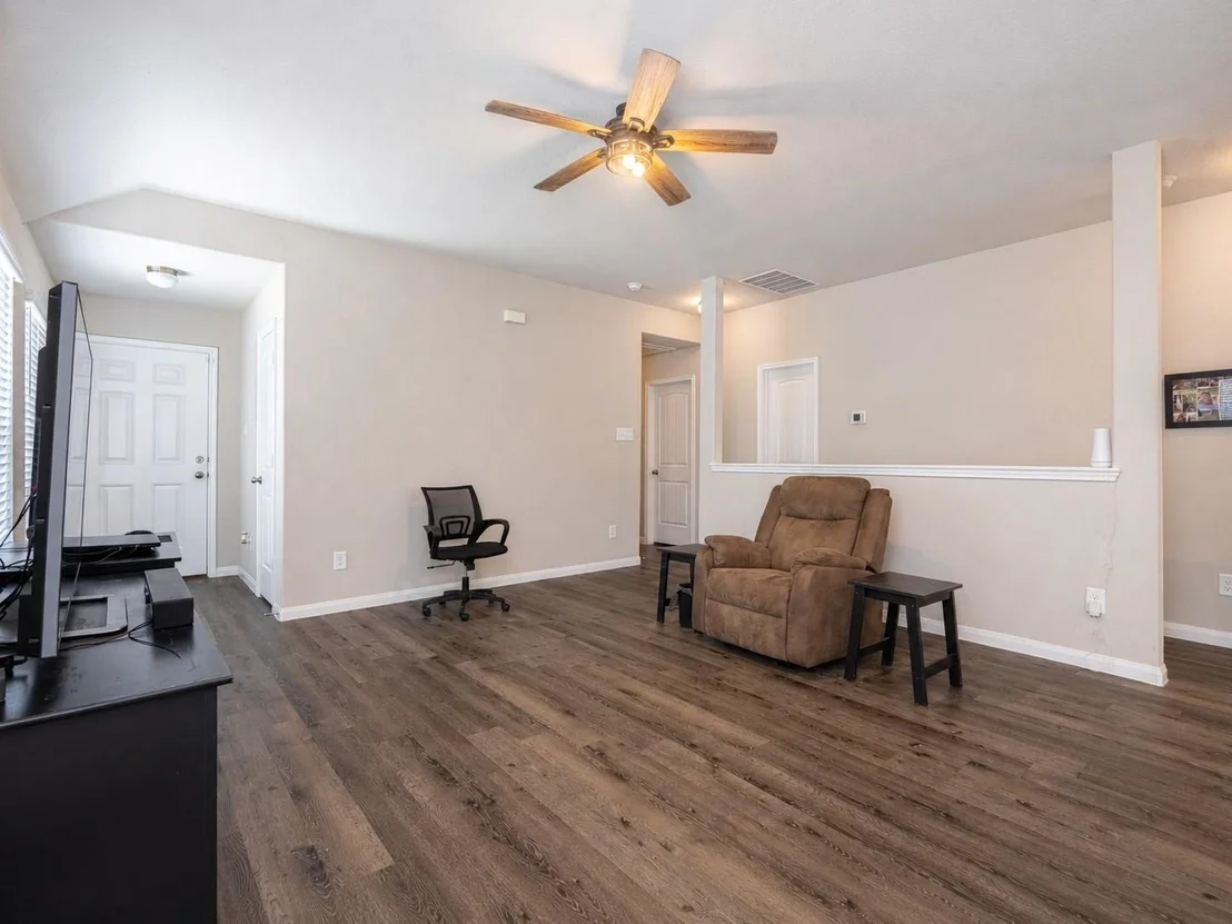 Photo of 2228 Raider Drive
